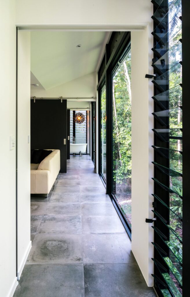 Mitti Breezeway