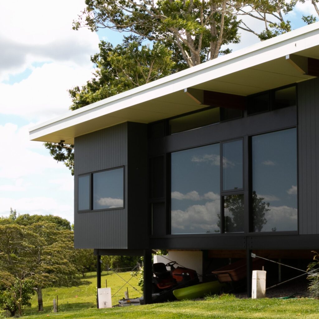 Macadamia Drive – Pastures