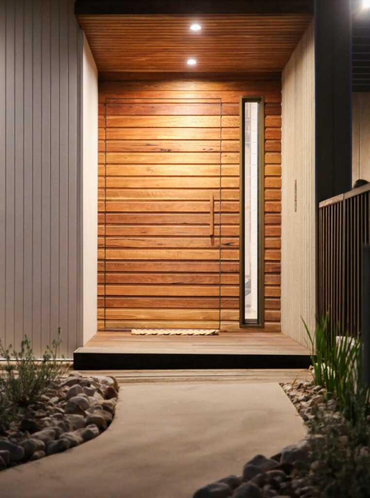 Wilson Avenue – Concealed Entry