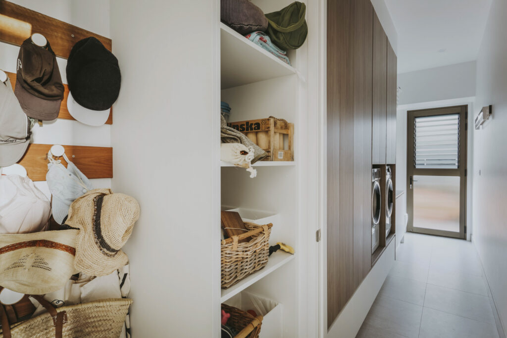 Wilson Avenue – Mudroom