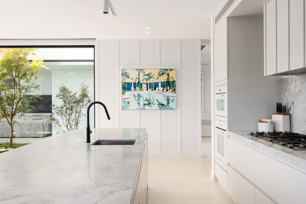 Findlay Residence – Well Hung