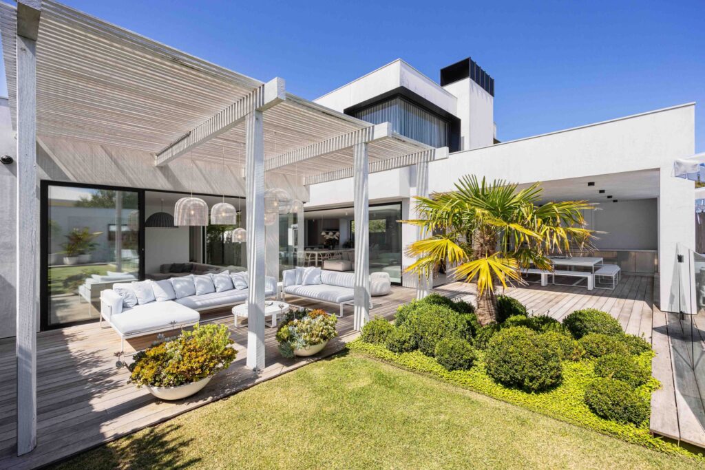Findlay Residence – So Shady