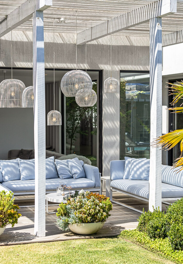 Findlay Residence – Lounging Around
