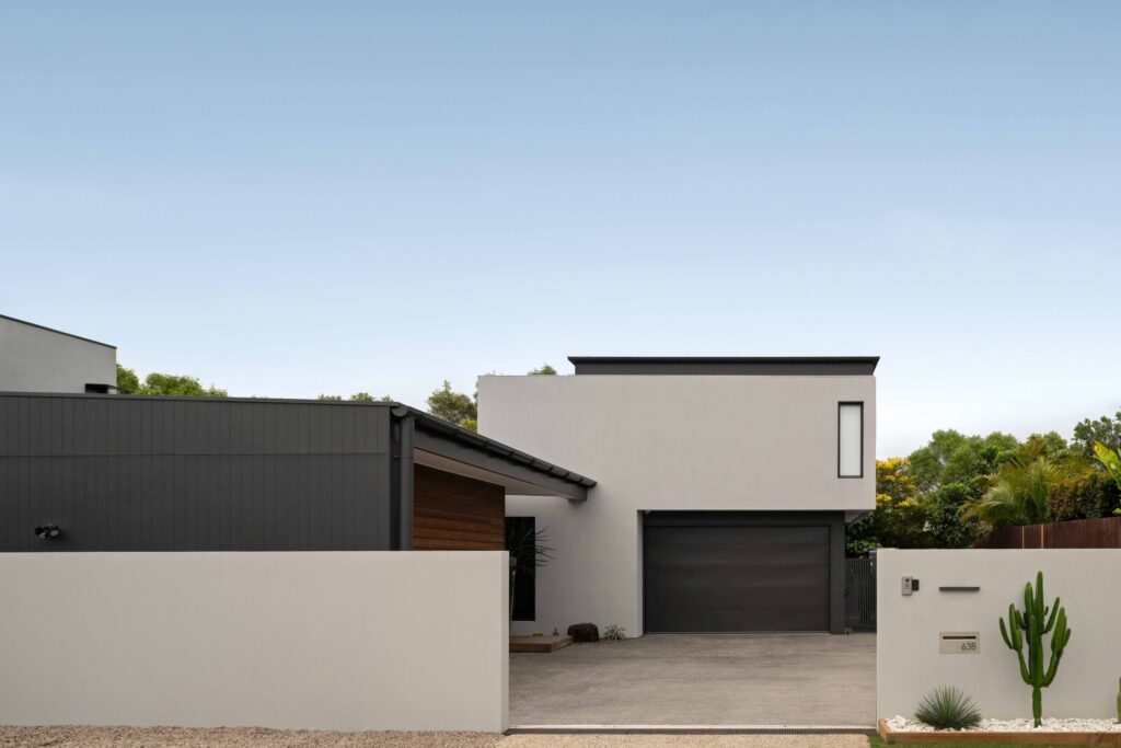 Sinclair Residence Street Scape