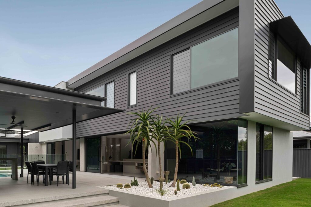 Sinclair Residence Corner Glass