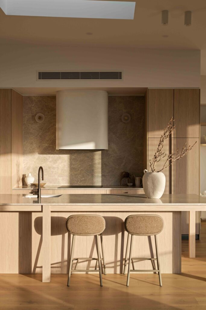Panorama House kitchen island
